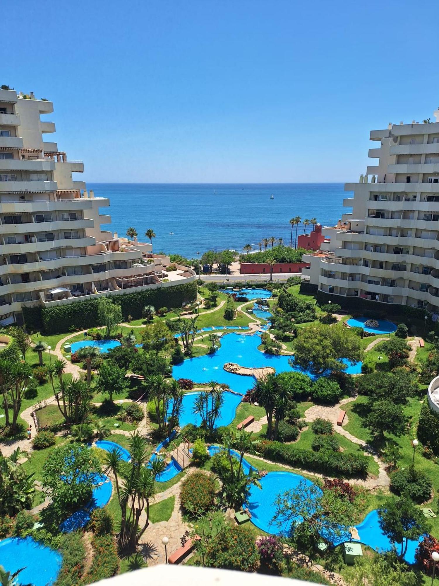 Casa Oasis Benalbeach Бенальмадена Екстер'єр фото