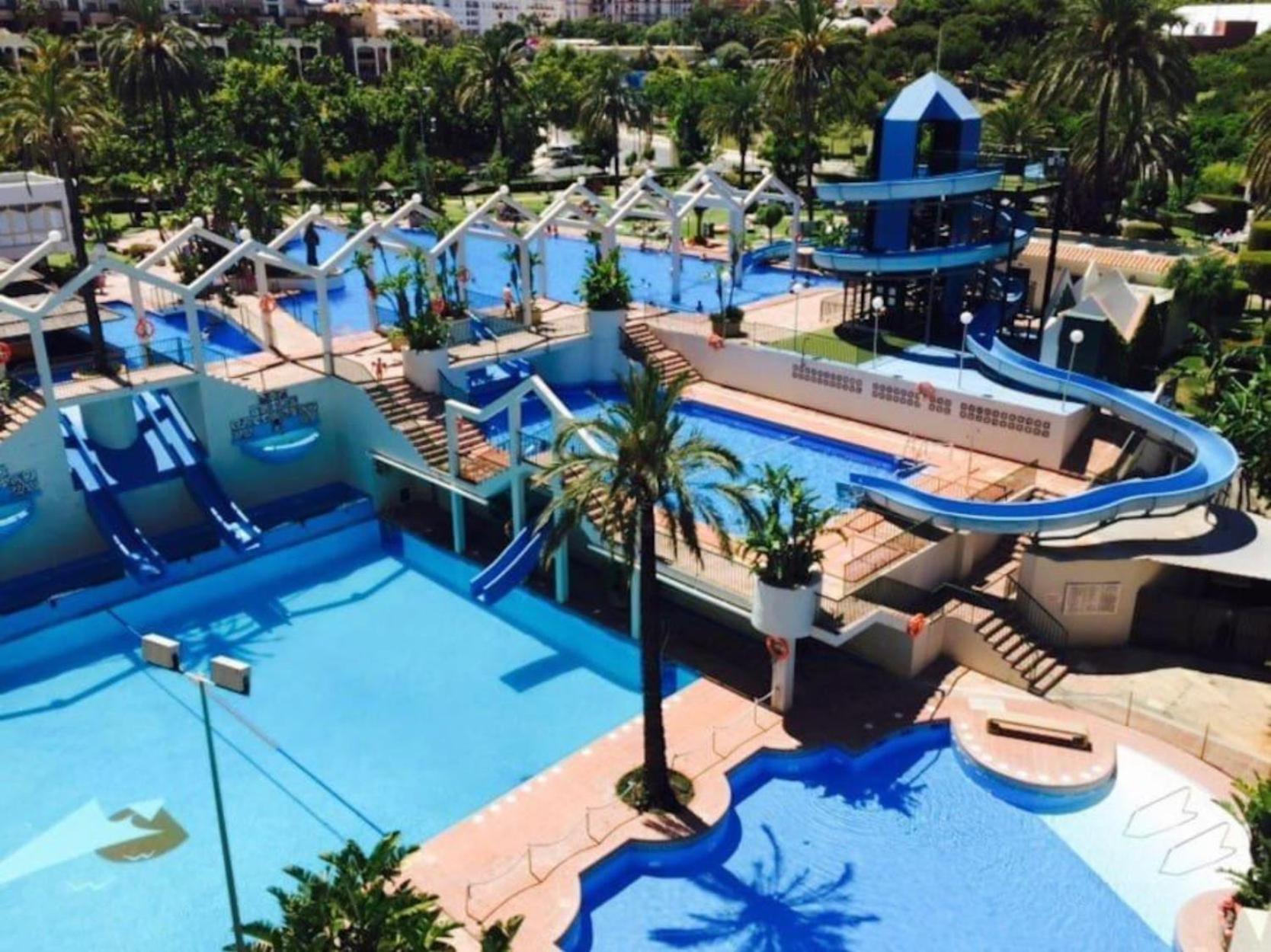 Casa Oasis Benalbeach Бенальмадена Екстер'єр фото